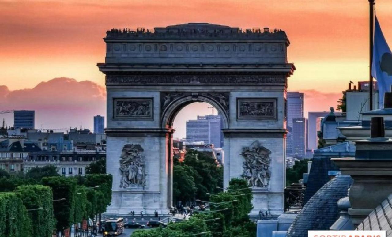 Suite Junior Avec Balcon Et Vue Sur Arc De Triomphe Paris Exterior photo